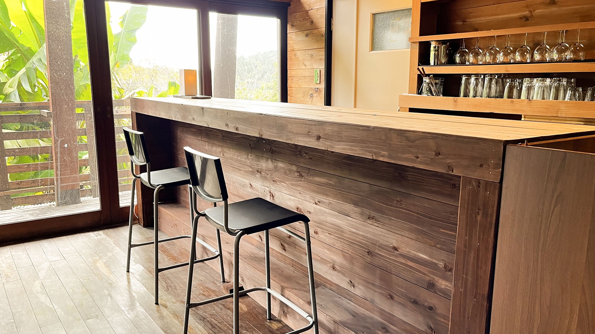 【直前割：10％オフ】【一棟貸切：2名〜7名】少人数で30％OFF！静かな森で過ごす貸切空間