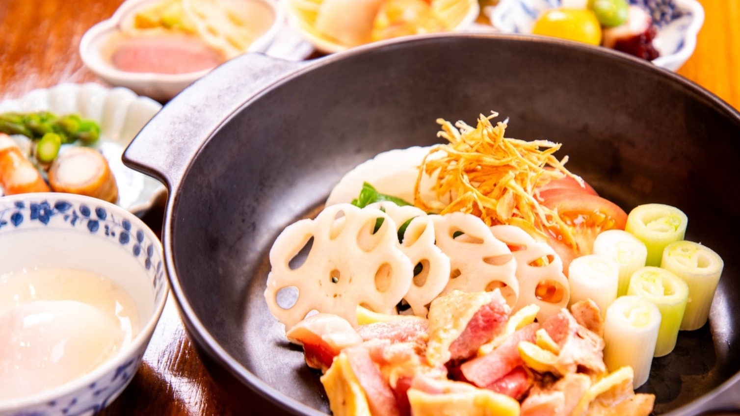 【夏季限定】夏野菜が彩る、豊後地鶏すき焼き会席プラン＜１泊２食付＞