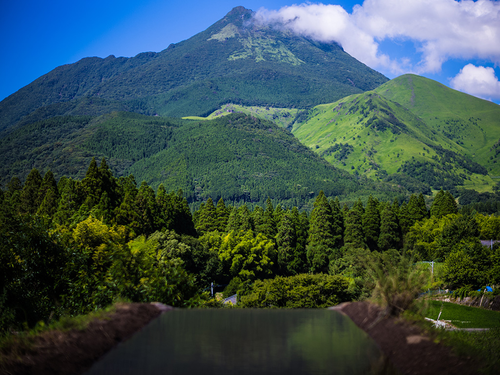 【フォトスポット】由布岳（ゆふだけ） ― 豊後富士と呼ばれる名峰