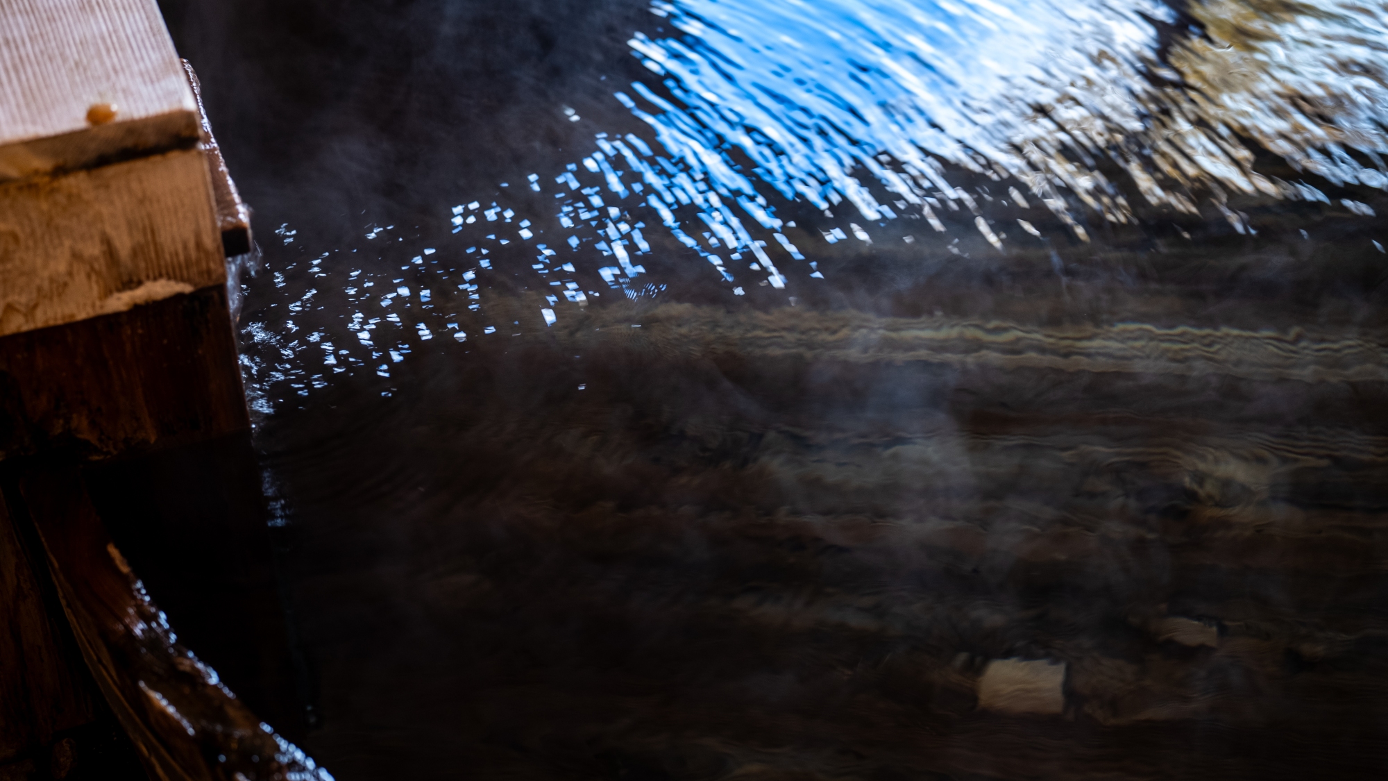 【家族風呂　由布の湯】由布院温泉をプライベート空間で贅沢に。