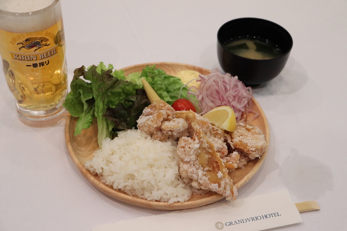 【２食付】平日限定☆お気軽夕食付きプラン【天然モール温泉】