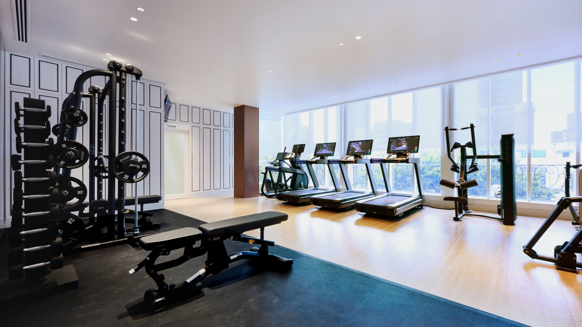 【土日限定】The Spa ESPACIO MEIKAN パーソナルレッスン・ダイニングクレジット付