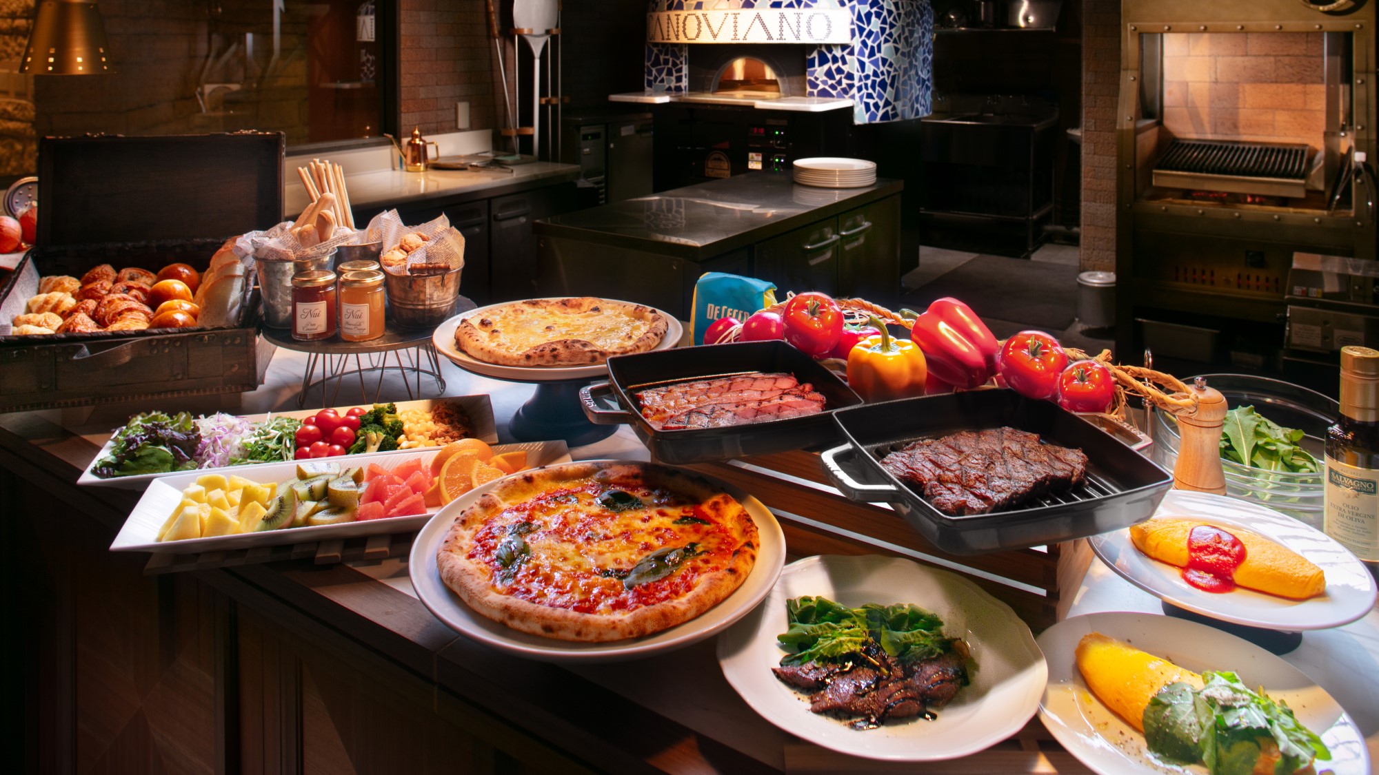 【朝食イメージ】洋食・イタリアン・和食を取り揃えた多彩な朝食ブッフェをご用意しています