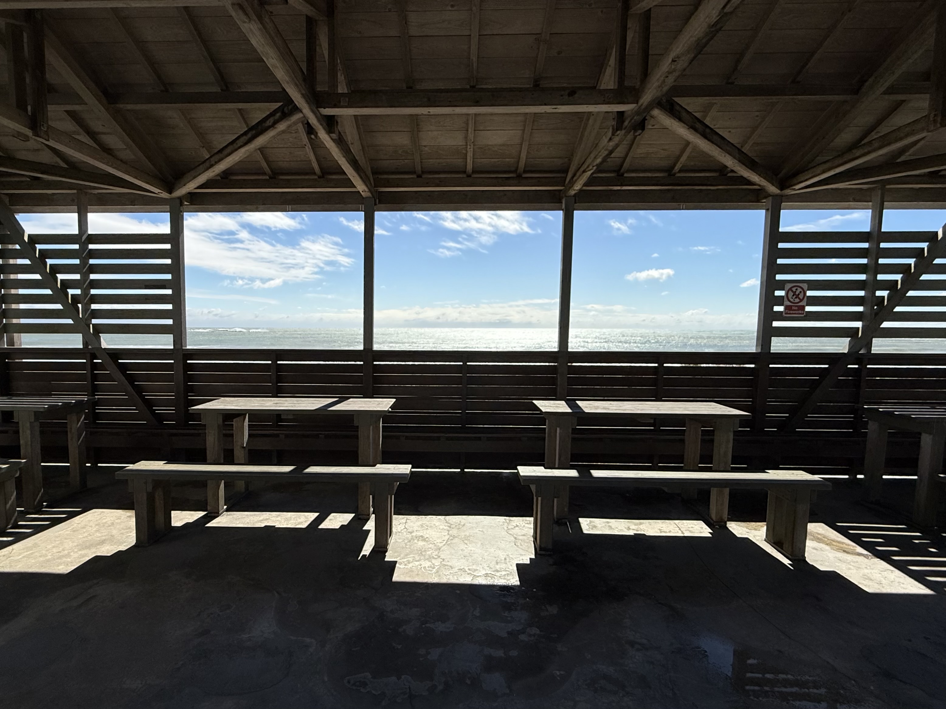 バーベキューデッキ