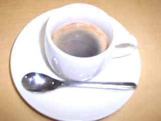 朝にはモーニングコーヒー無料サービス！