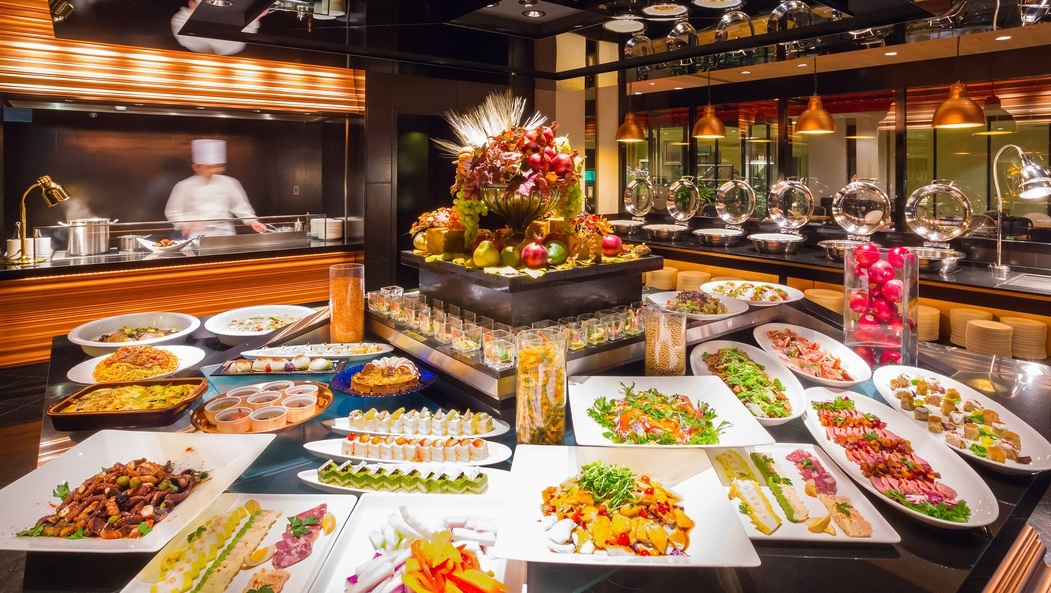 【ホテルで楽しむディナーバイキング】3月〜「春爛漫〜Spring garden〜」＜夕・朝食付＞