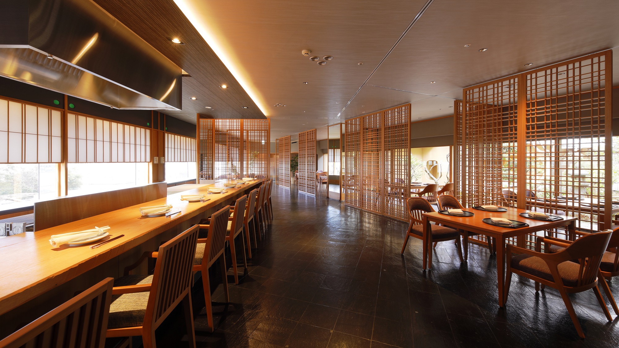 6階　日本料理「弁慶」