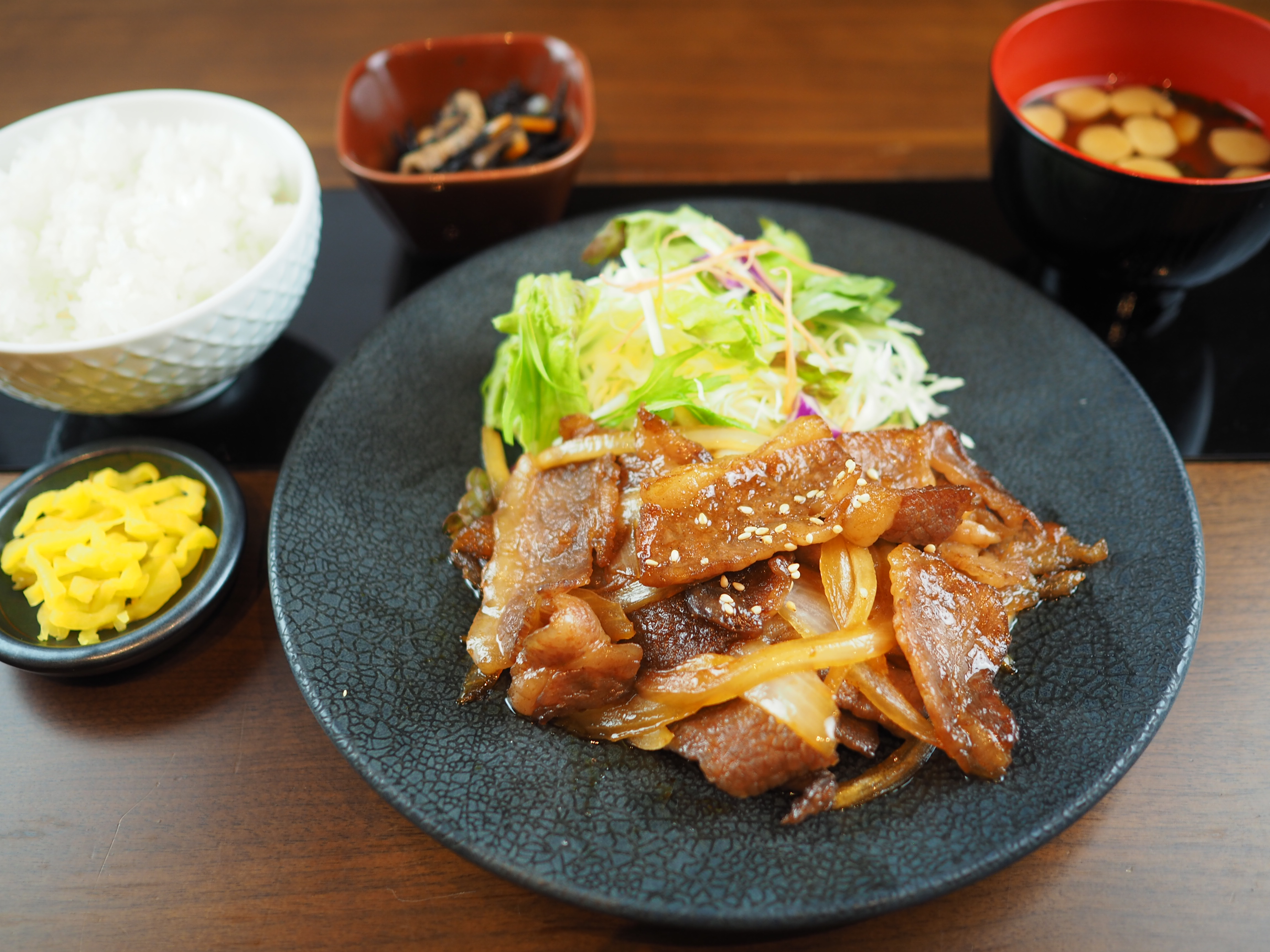 焼肉定食