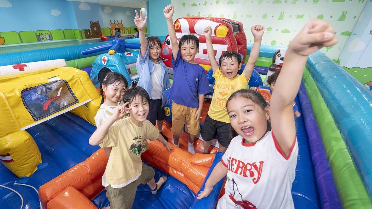 【ソラニワへお出かけ】＼この夏リニューアル！ア・ソ・ボーヤ付／屋内遊具パークと湯めぐり満喫