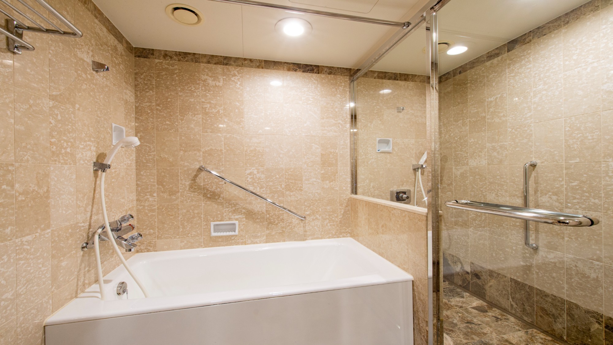 セパレートタイプ浴室