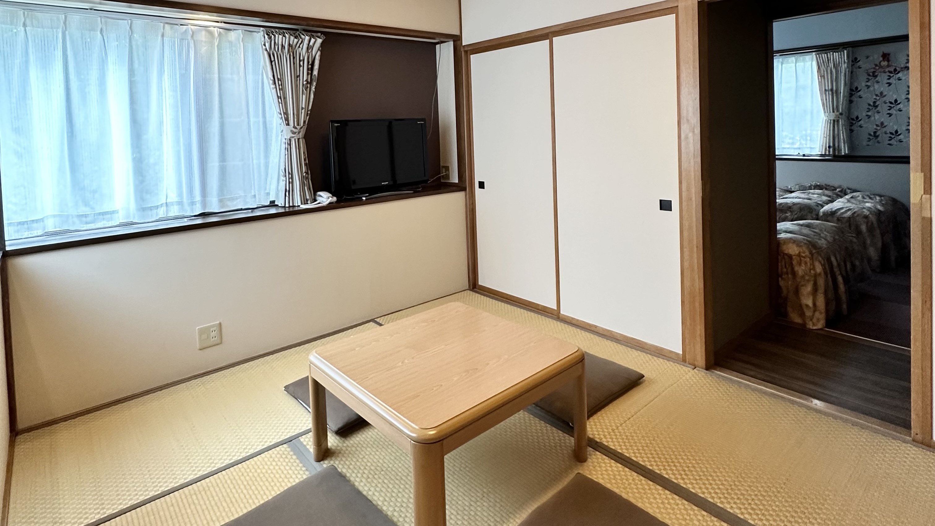 【お部屋】トーマスベッド付き和洋室　和室