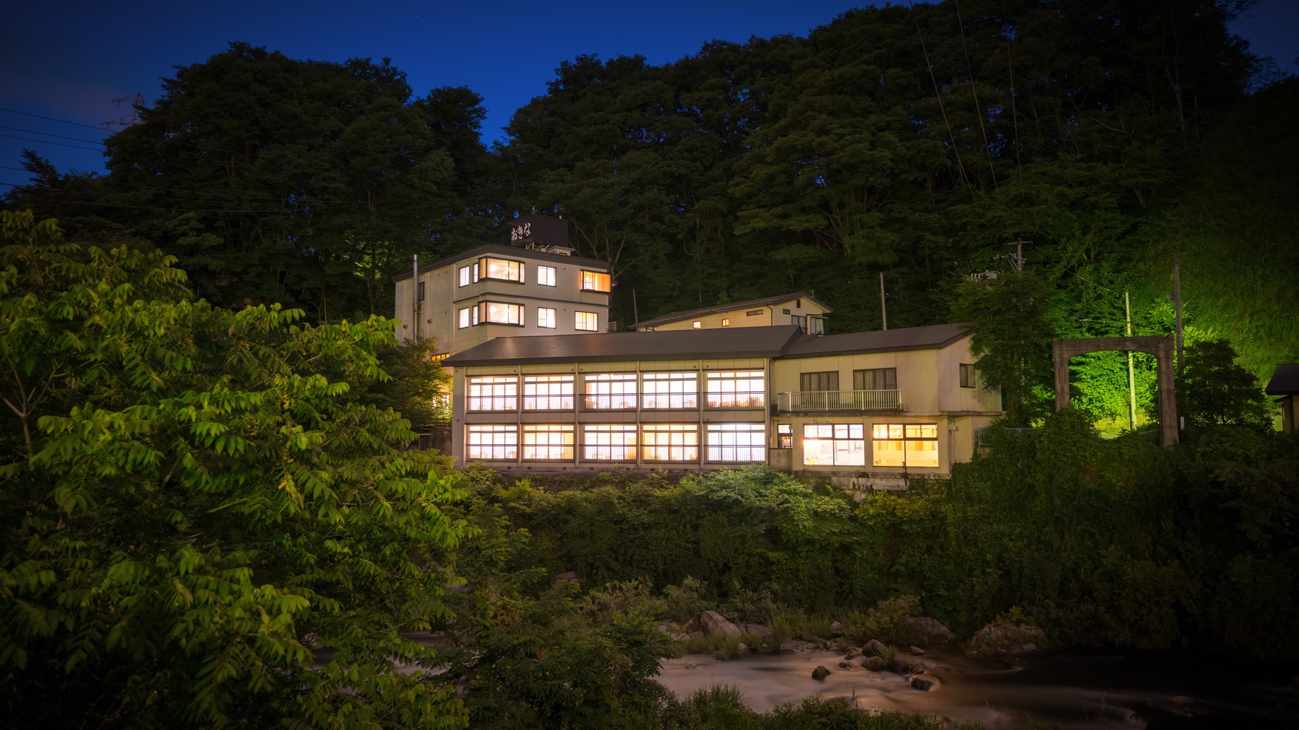 【巡るたび、出会う旅。東北】和牛ローストビーフやオリジナル料理満載☆貸切風呂無料♪