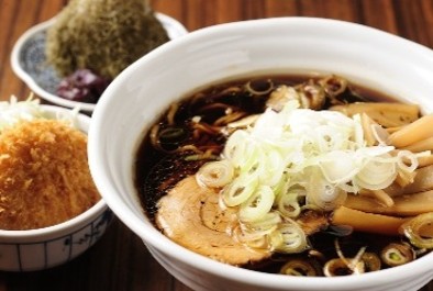 【2食付プラン】 富山ブラックが人気の「らぁめん次元」お食事券１，５００円分＆朝食付き