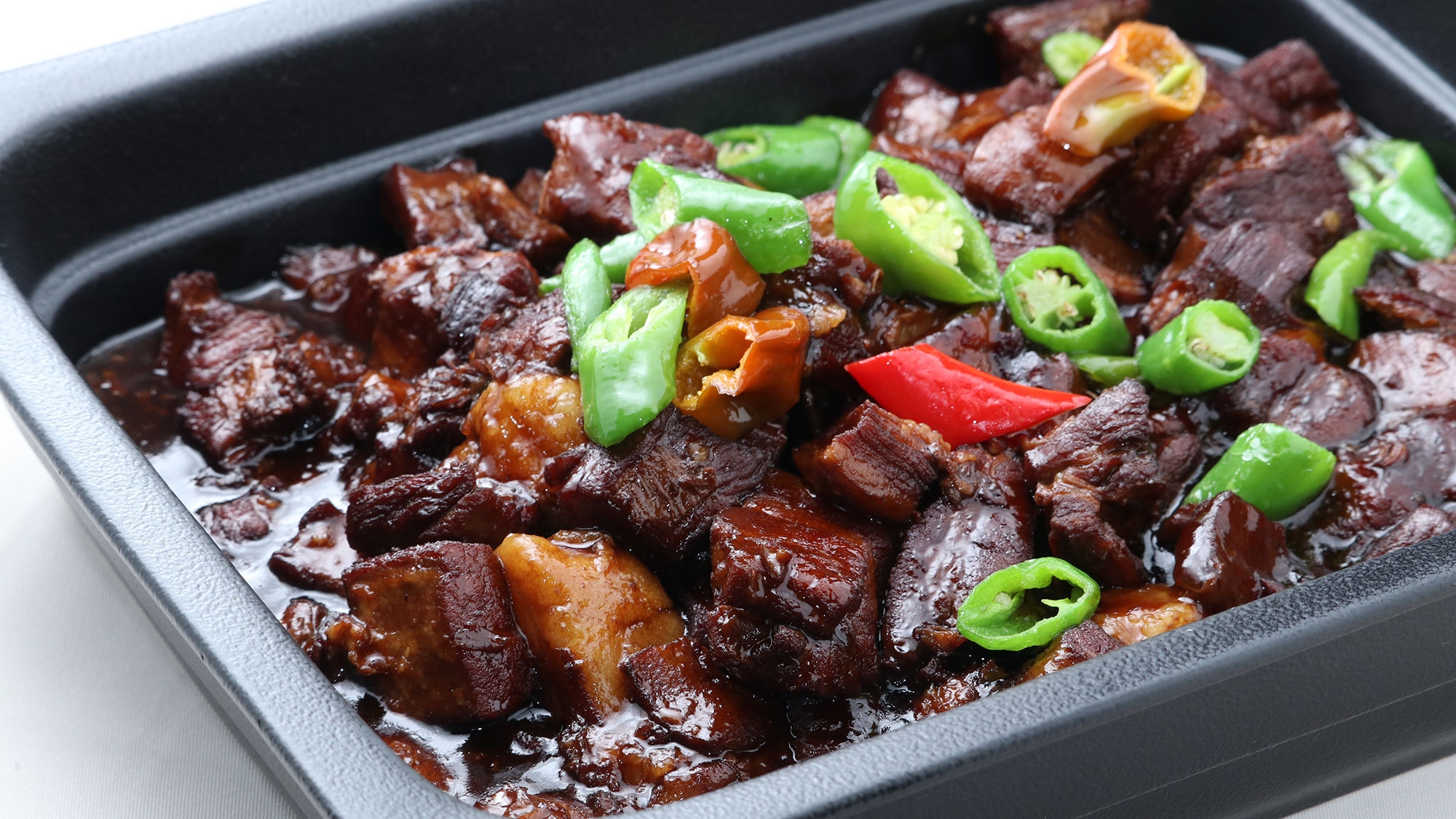 「辛・濃・旨」の三つのお鍋を楽しめるあったか鍋と冬の美食バイキング＜「万里」中華＆和食バイキング＞