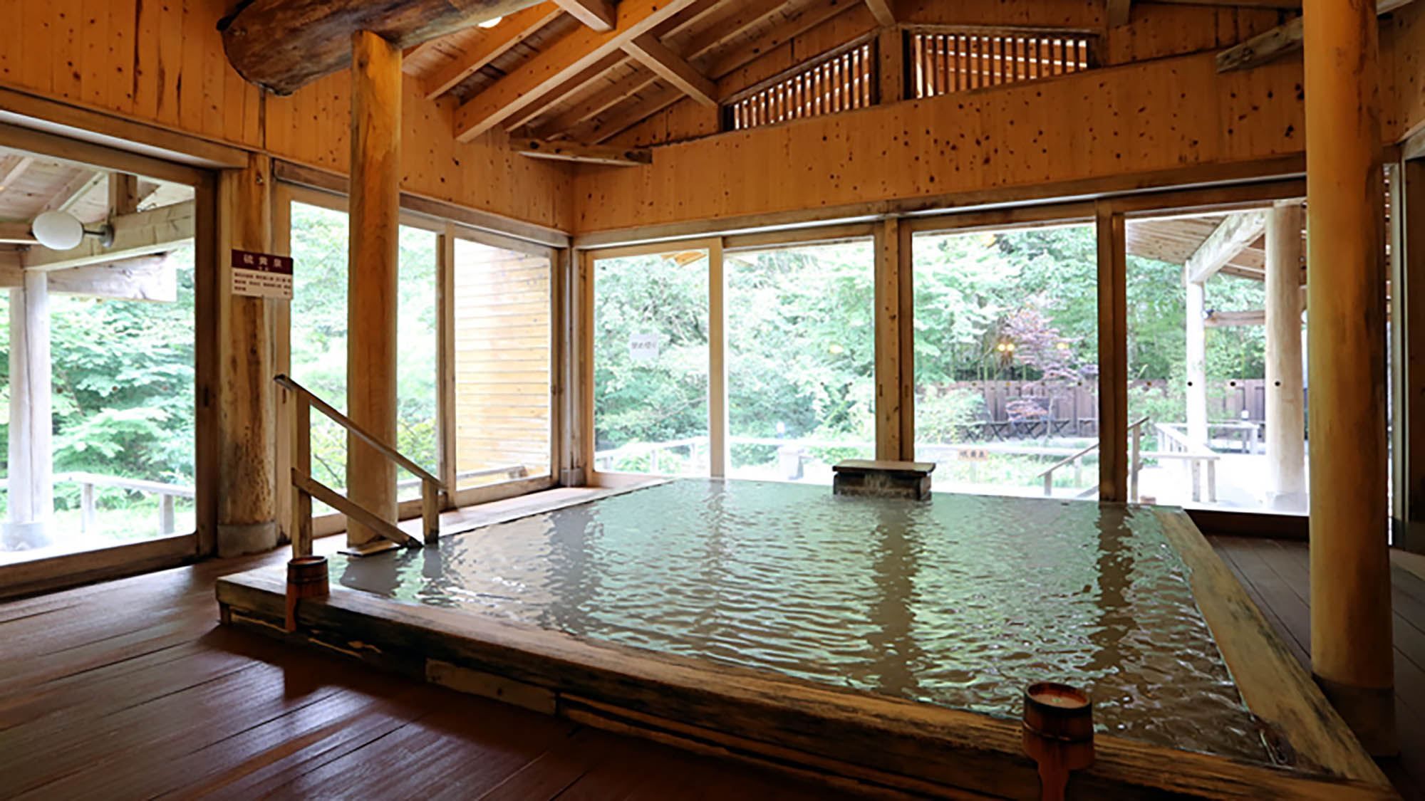 湯処ひのき（オリエンタルガーデン館）