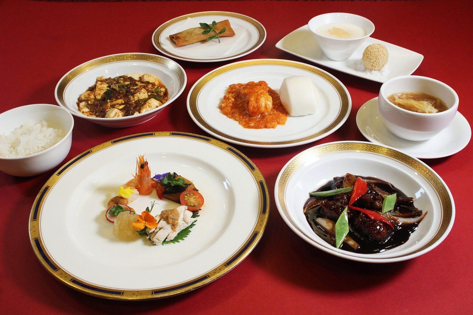 【1 泊 2 食付】本格四川料理ディナースタンダードコースプラン★地元食材の彩り朝食ブッ フェ付き 