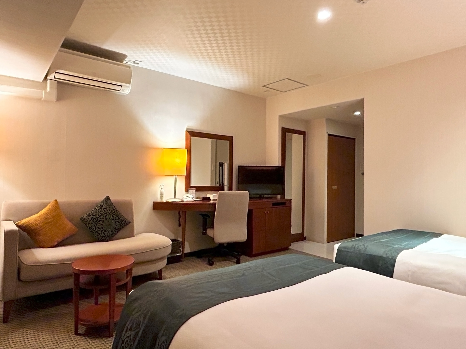 モデレートツイン