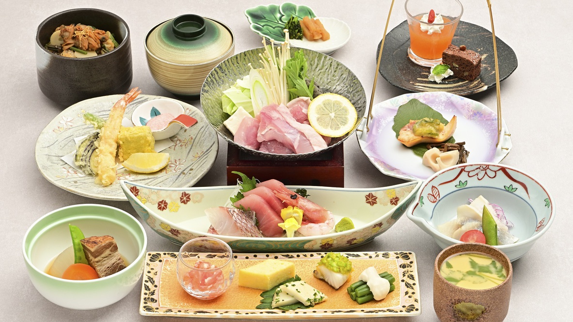 【団体専用】8名様から◆お手頃なご会食にベーシックプラン／夕食は宴会場で和食会席膳
