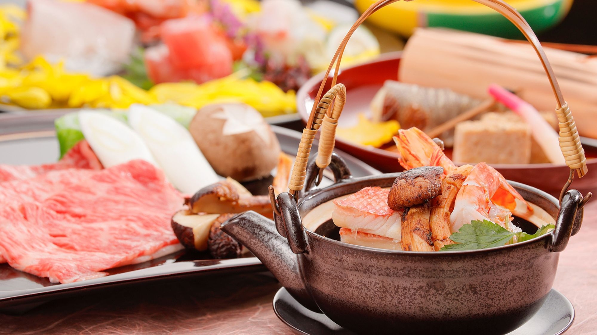 錦秋の味覚を堪能 【秋の料理長特別会席】〜 三種の松茸料理と福島牛を愉しむ秋の宴≪個室確約≫