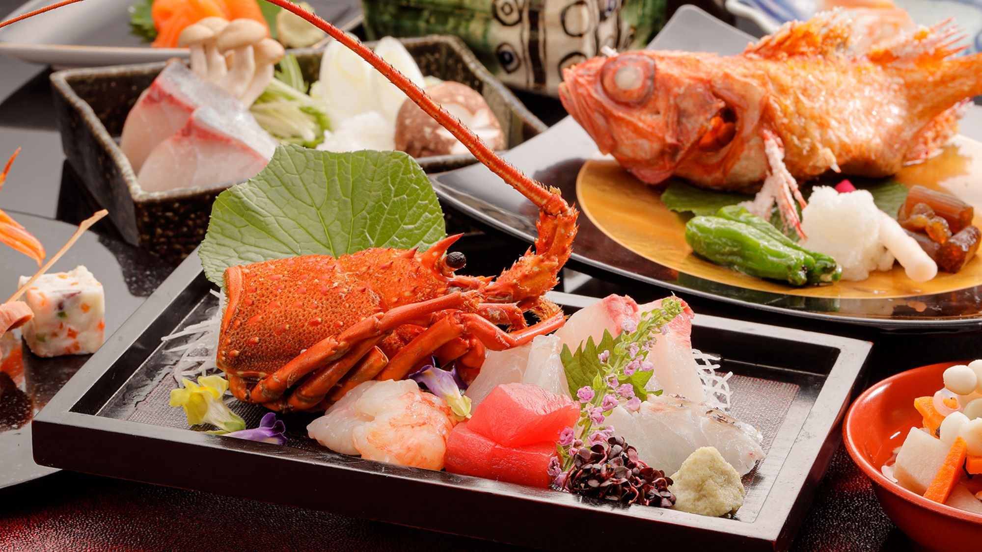 灯り彩る冬の饗宴【料理長特別会席】伊勢海老・吉次・福島牛を味わう≪個室確約≫