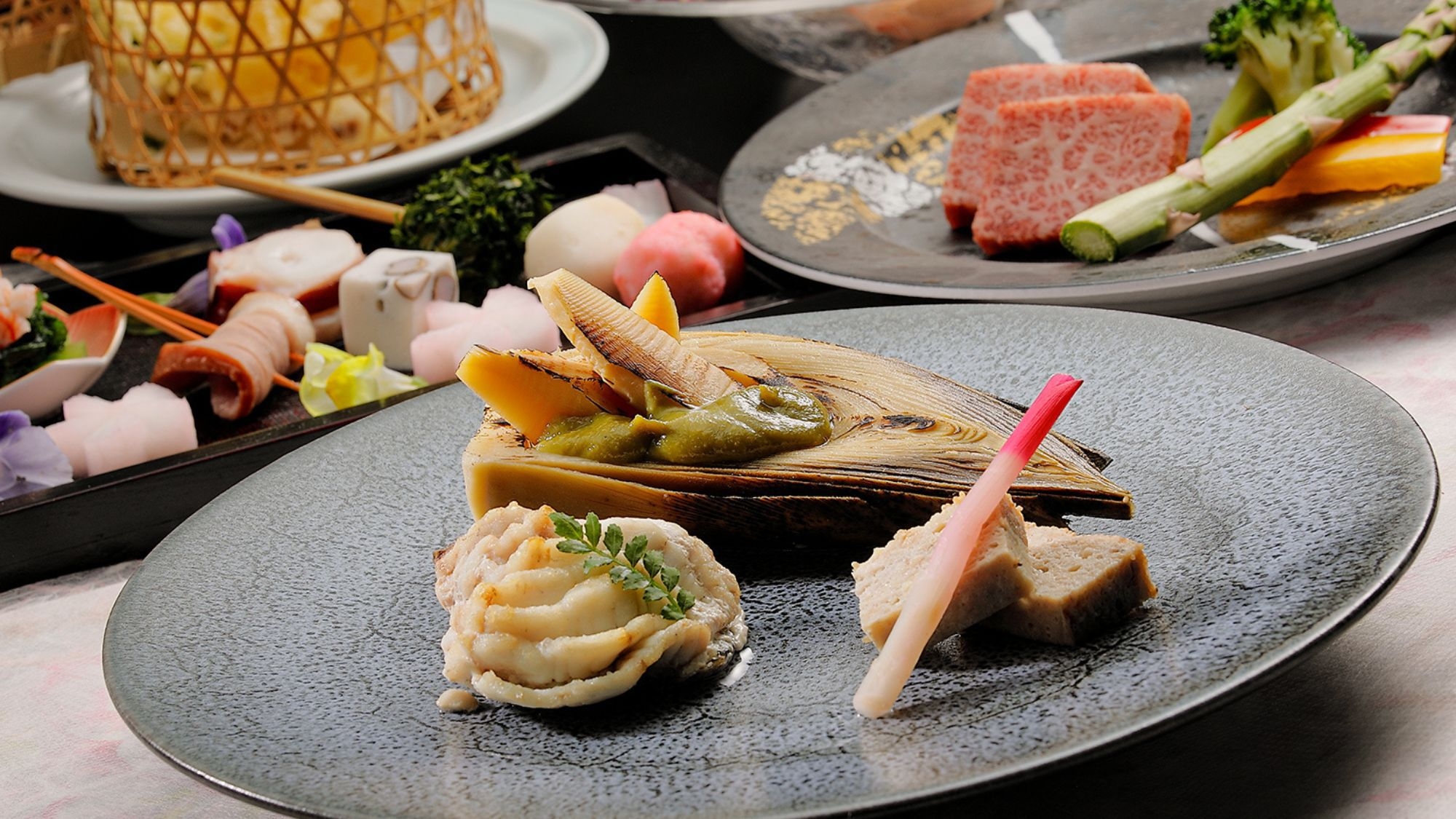 桜香る春爛漫【春の料理長特別会席】〜旬彩と福島牛の饗宴〜≪個室確約≫