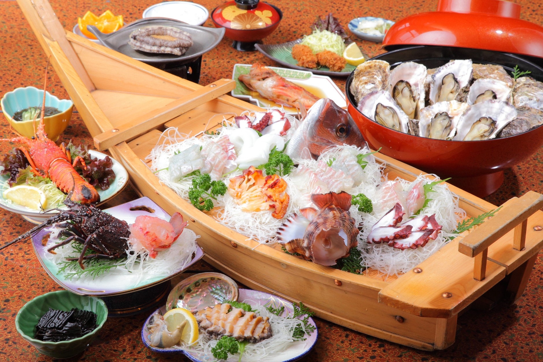 【個室夕食】らんまんプラン【マイカー限定】伊勢海老２匹・あわび２匹・舟盛・焼き牡蠣会席