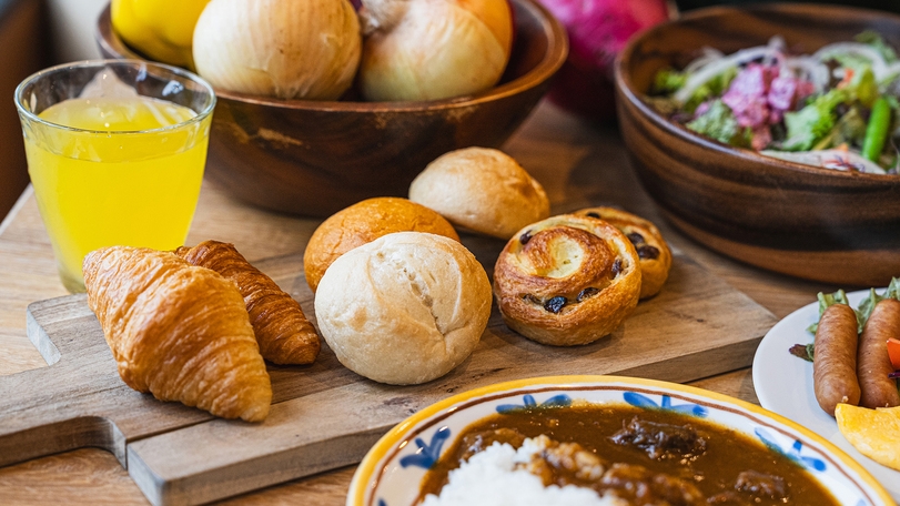 厳選！地元食材を使ったこだわり朝食ビュッフェ付きプラン☆駐車場無料利用をお約束☆【季節割】