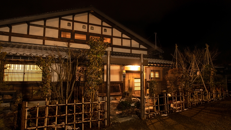 【−匠 Takumi−コース＋飛騨高山の名匠が贈る「日本食」】和のオーベルジュで美食と貸切温泉を満喫