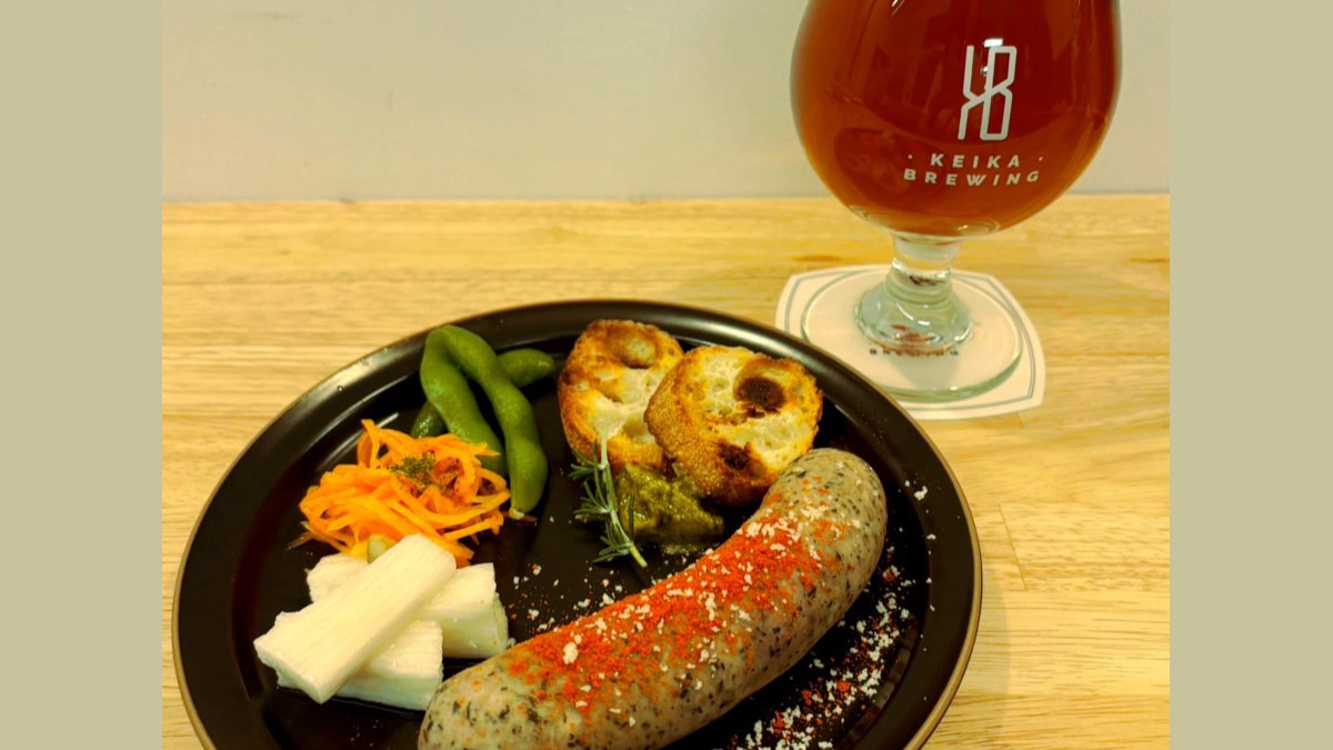 ☆夕食は地元ブリュワリーの蛍火醸造さんで『青森クラフトビール＆おつまみ』☆