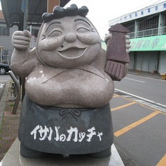 八戸陸奥湊駅前朝市　毎月第一日曜日開催