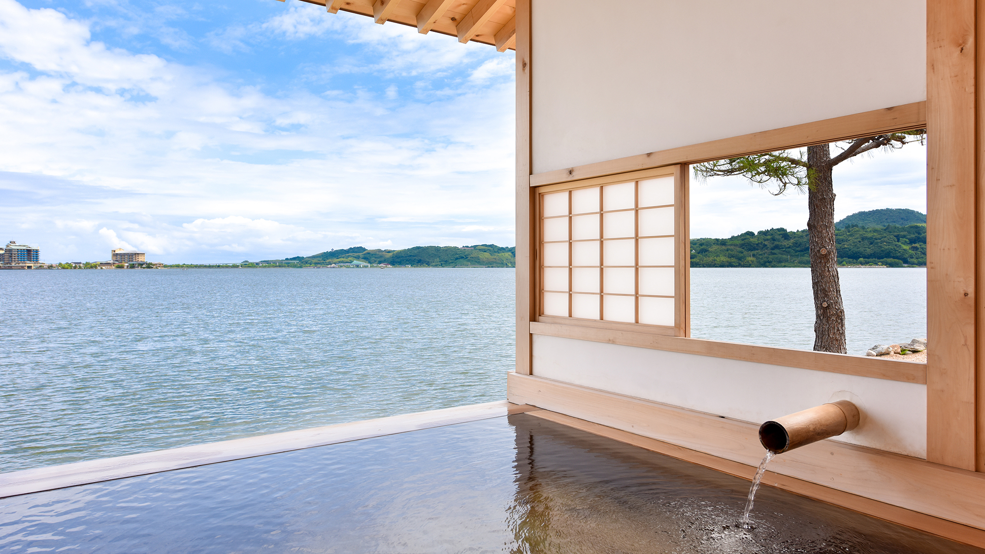 *［有料貸切露天風呂・風樹の湯］波音に耳を傾け自然と一体になるような心地よさを体感ください