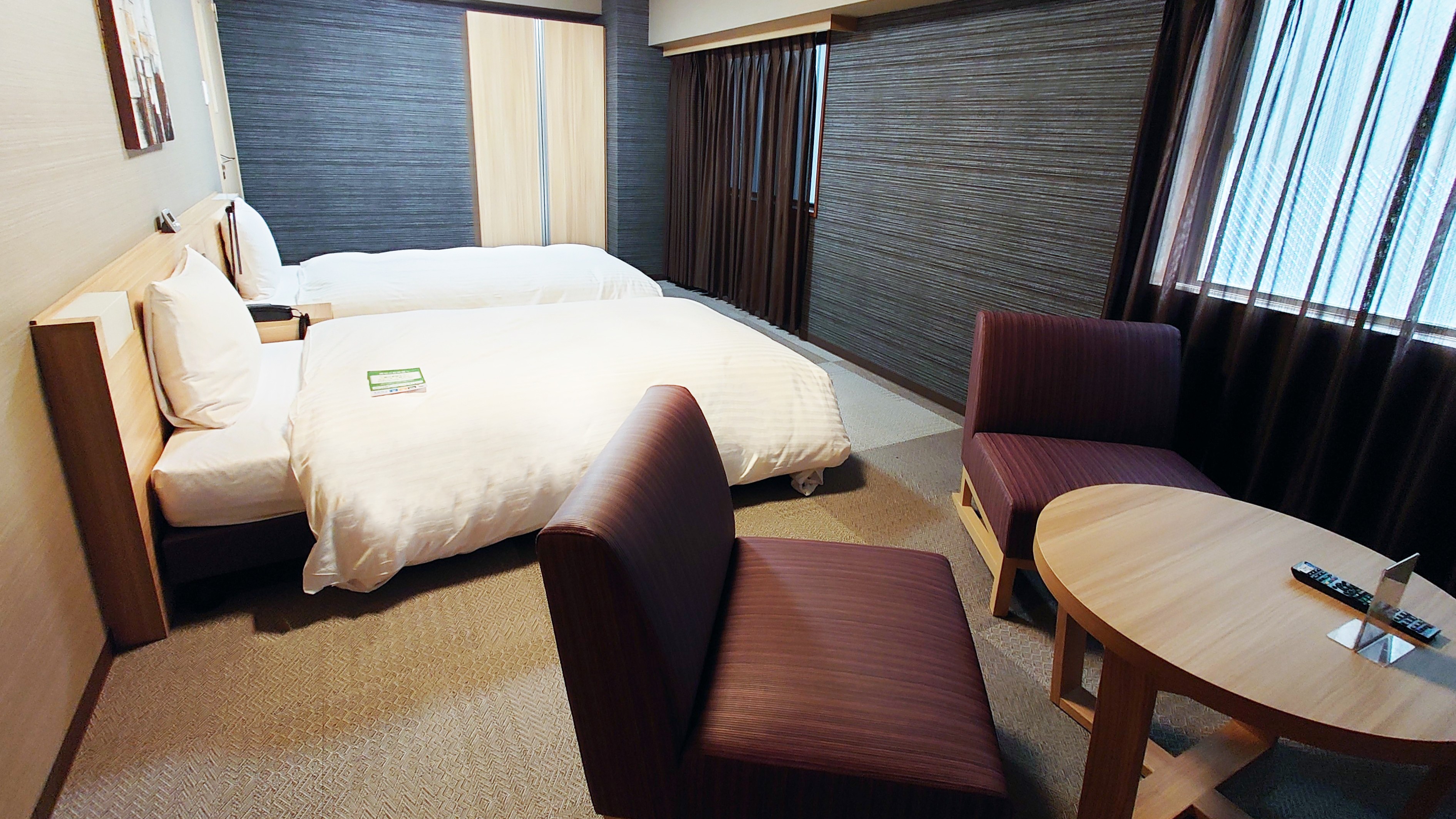 【本館】ツインルーム（バス・トイレ別）