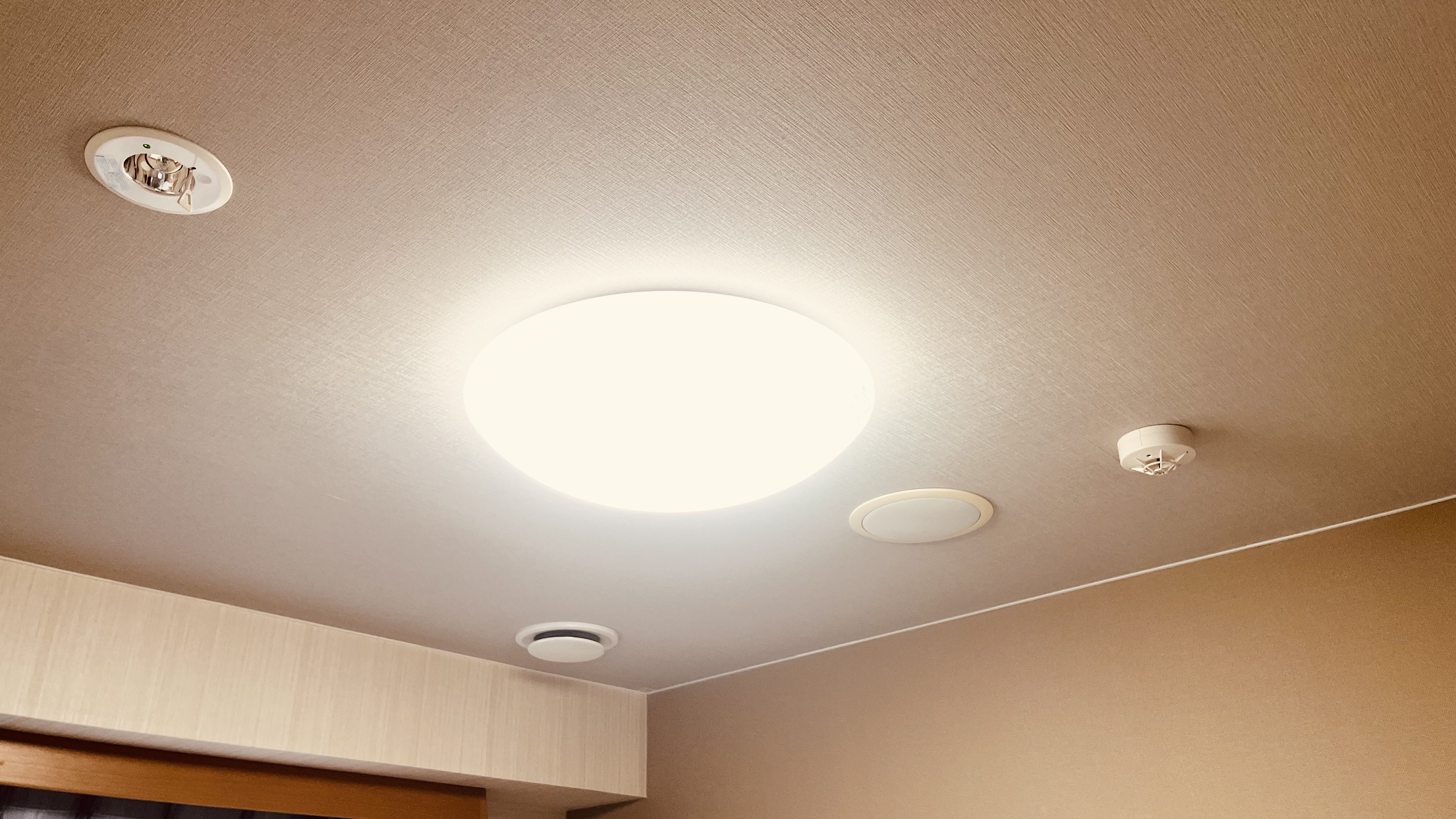 客室シーリング