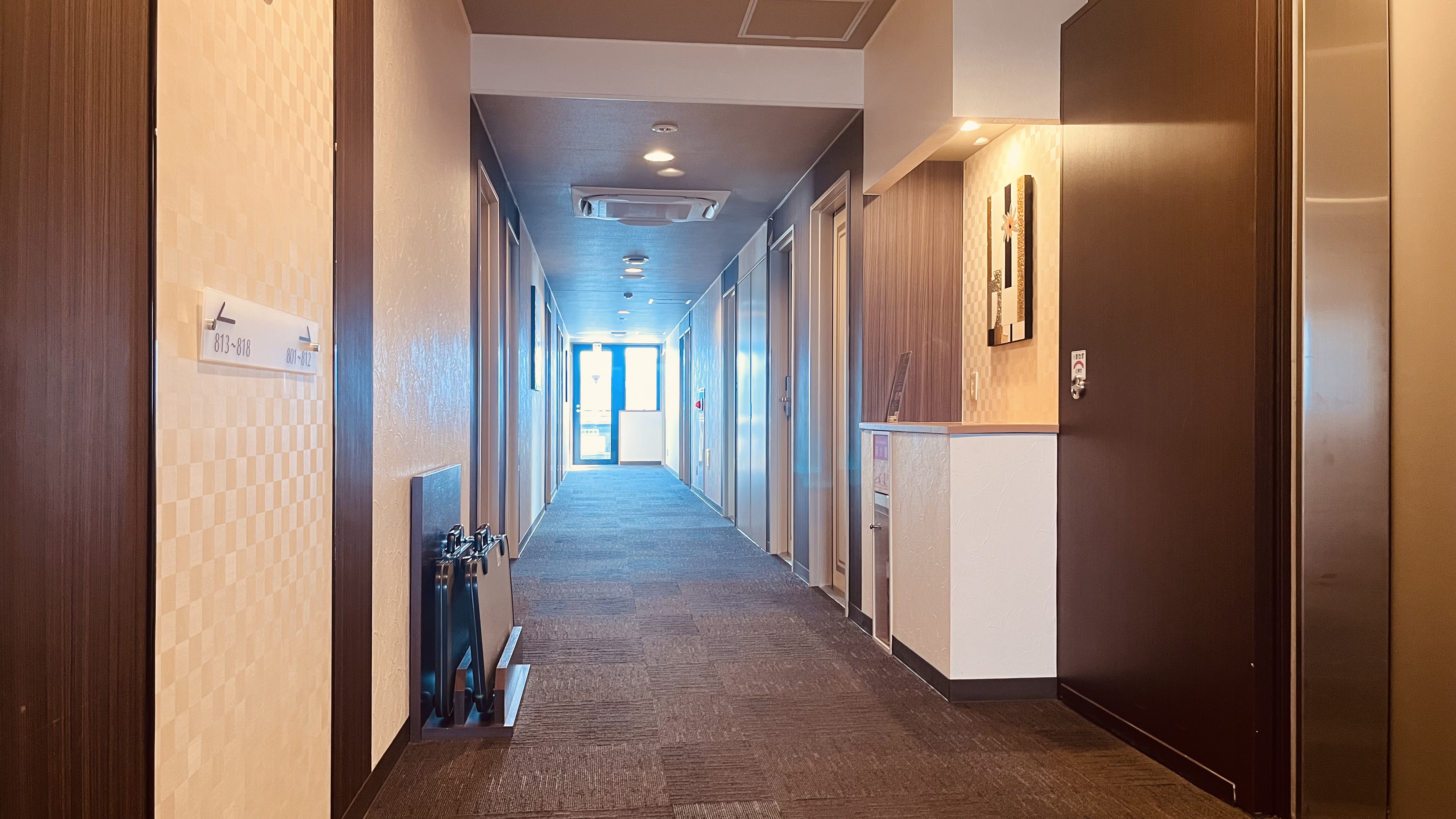 各階フロア＊昼