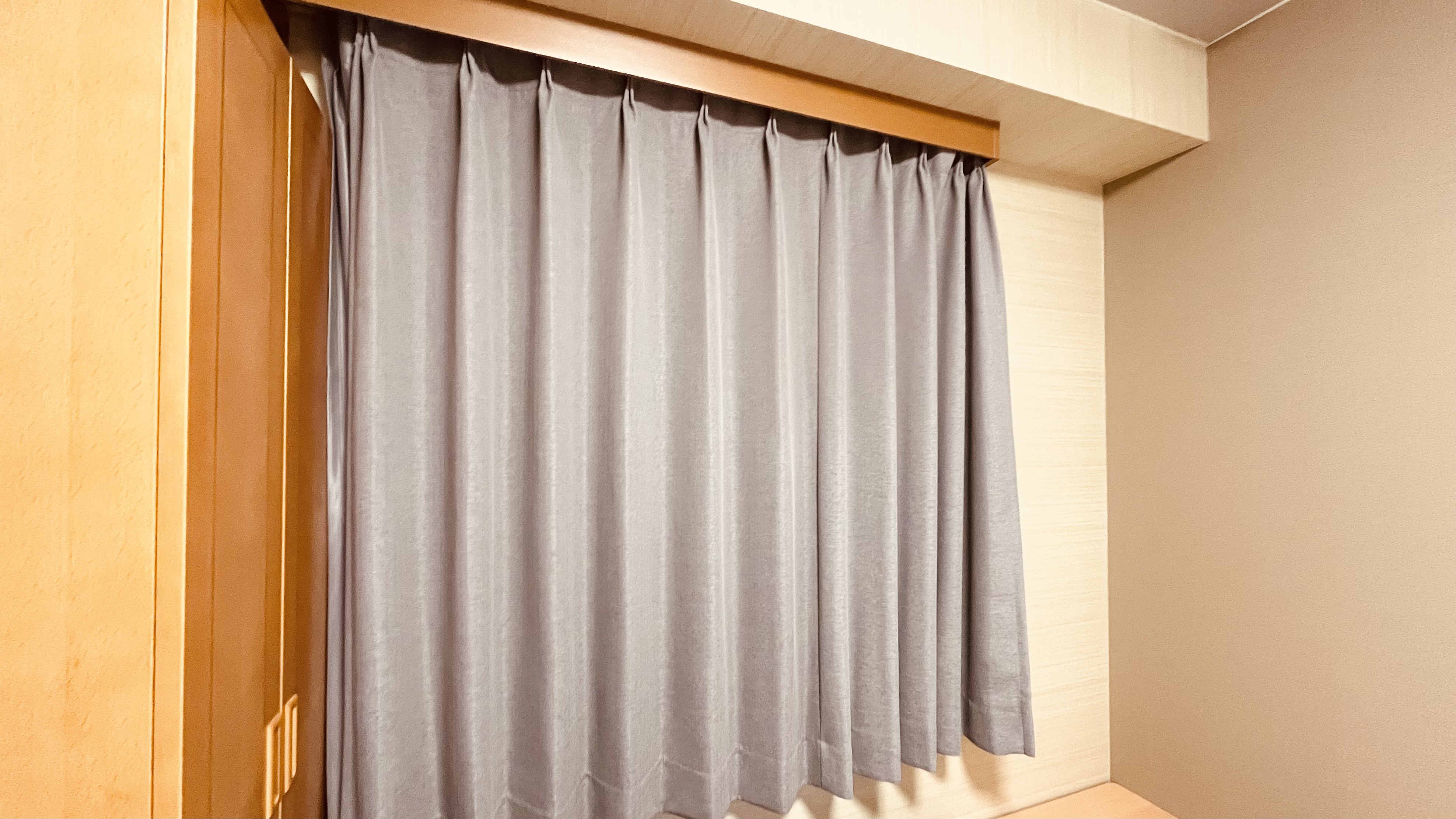 遮光カーテン＊全室完備