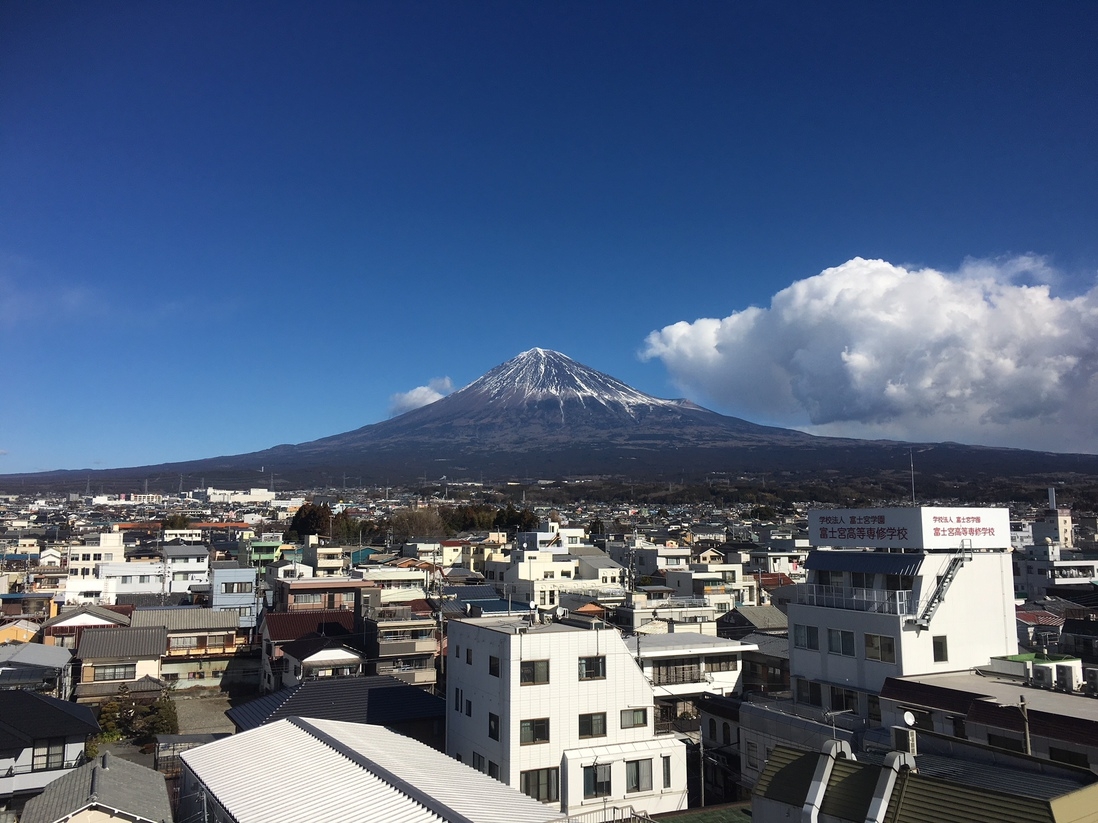 【富士山が見えるお部屋】