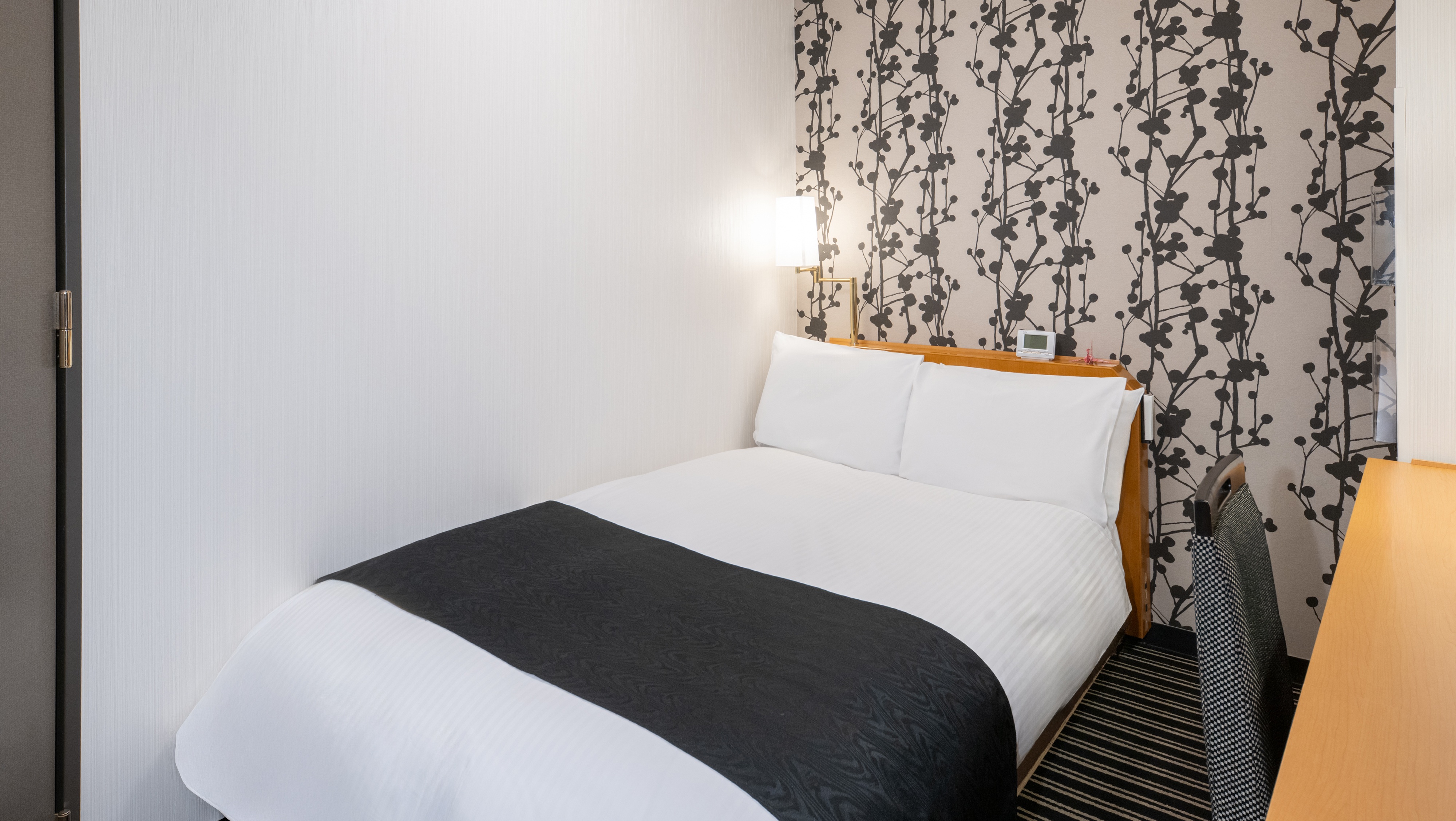 セミダブルルーム