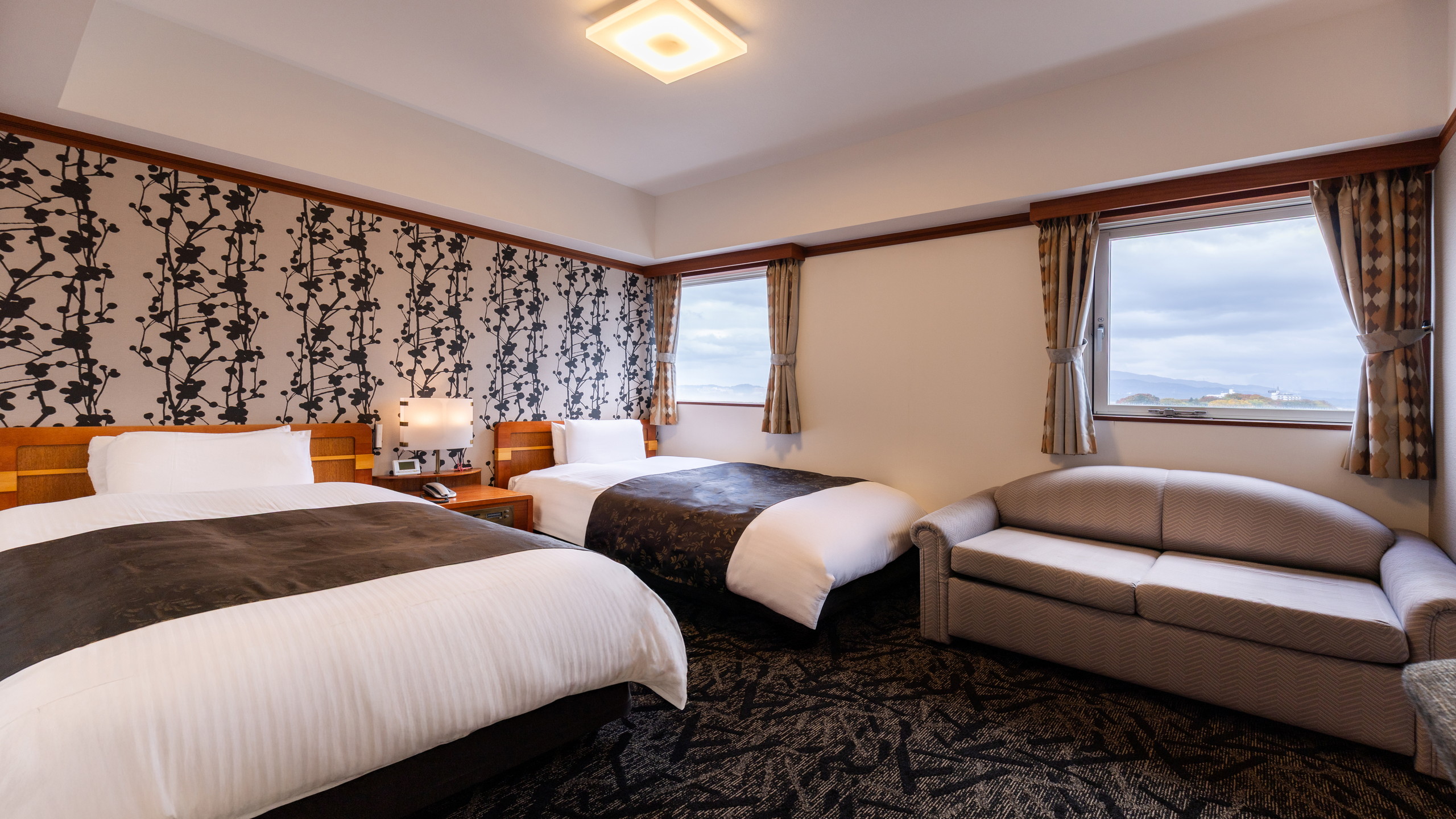 デラックスツインルーム