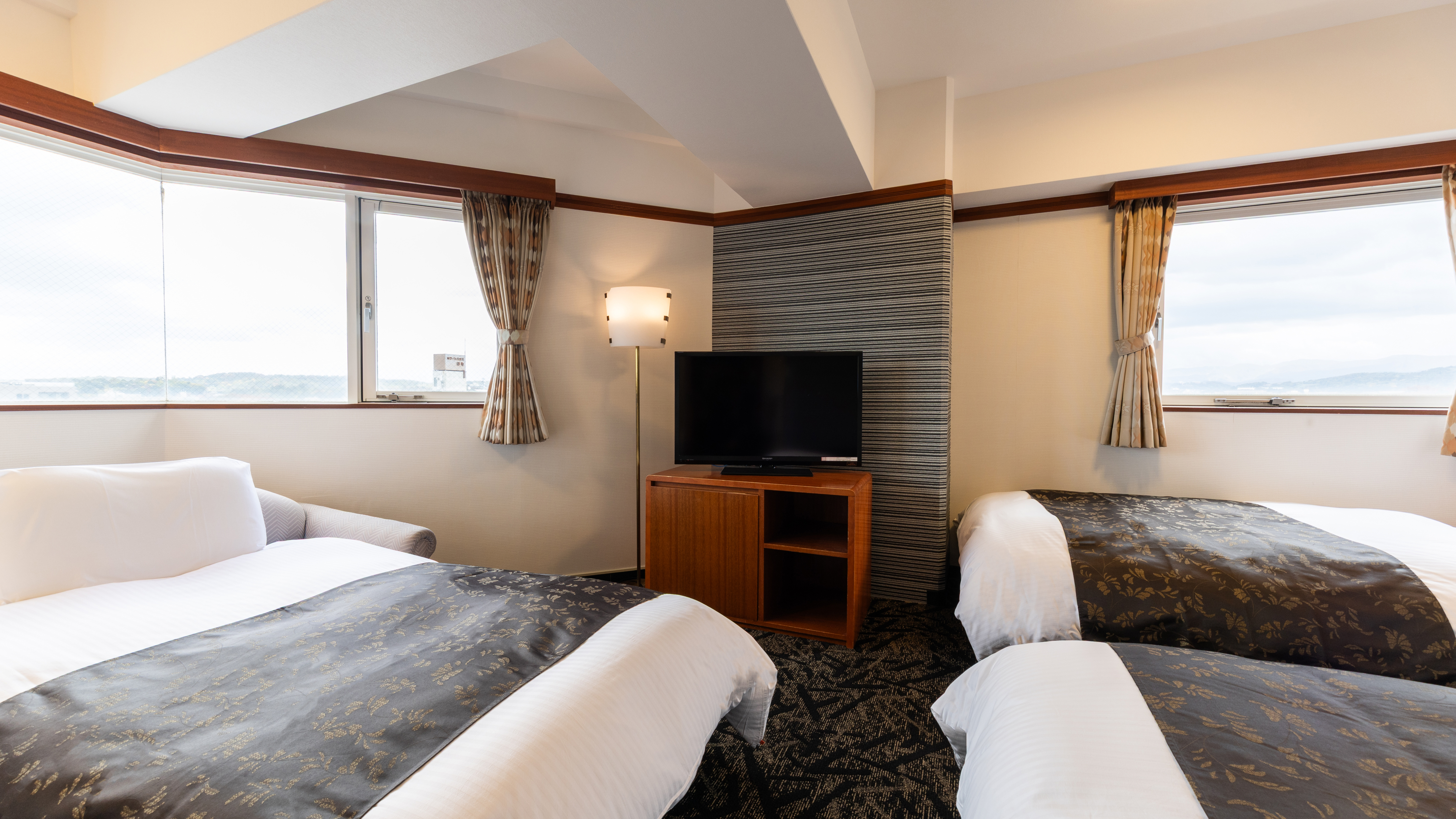 トリプルルーム