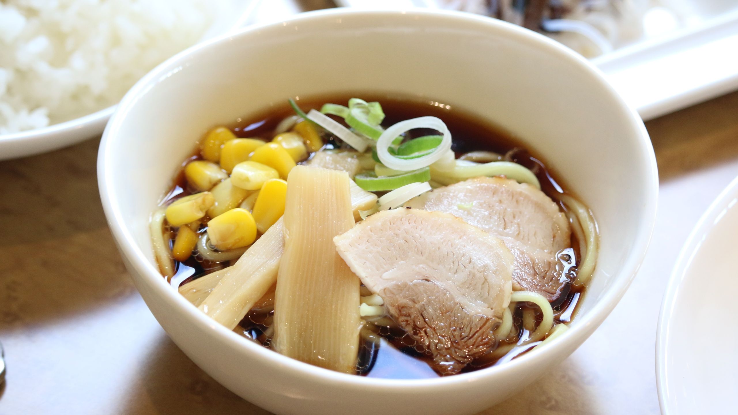富山ブラックラーメン