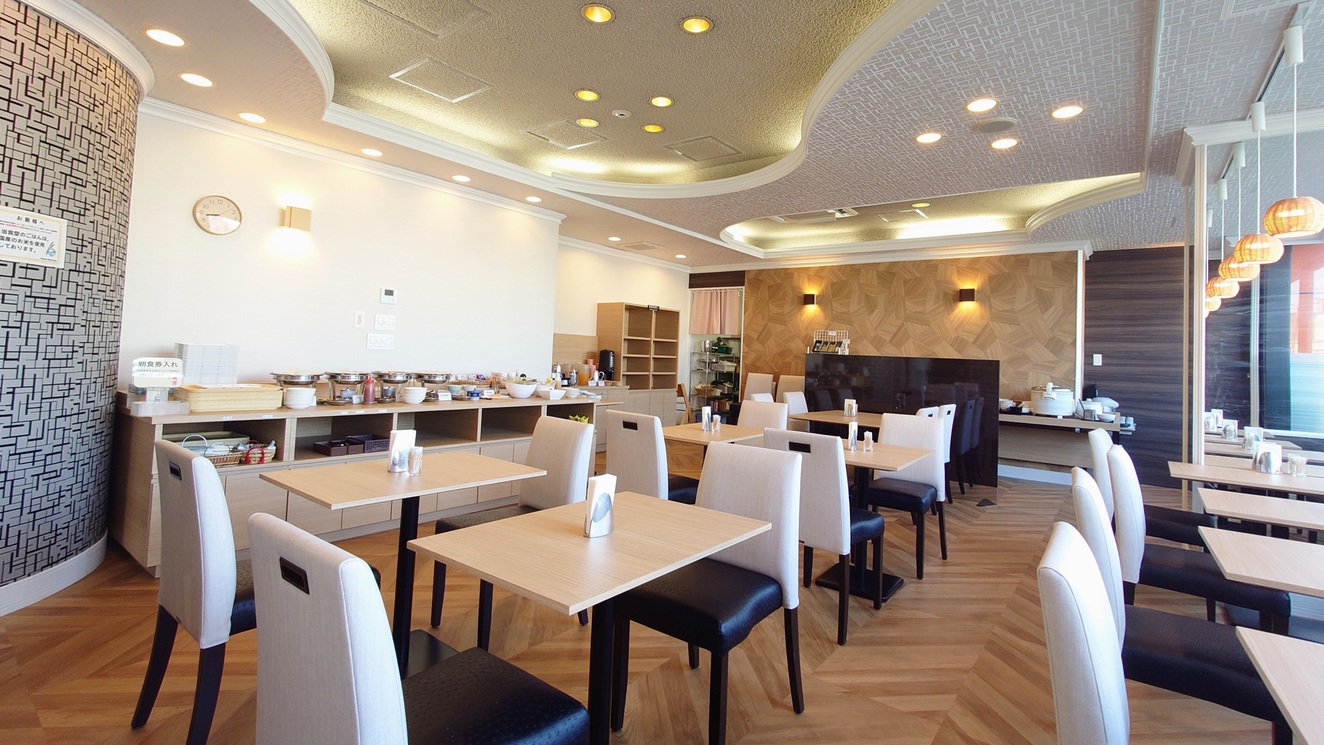 朝食会場 1階「カフェ・プロムナード」