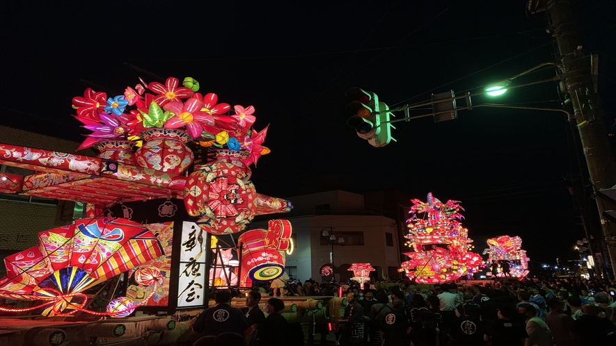 となみ夜高祭り②（画像提供：砺波市）