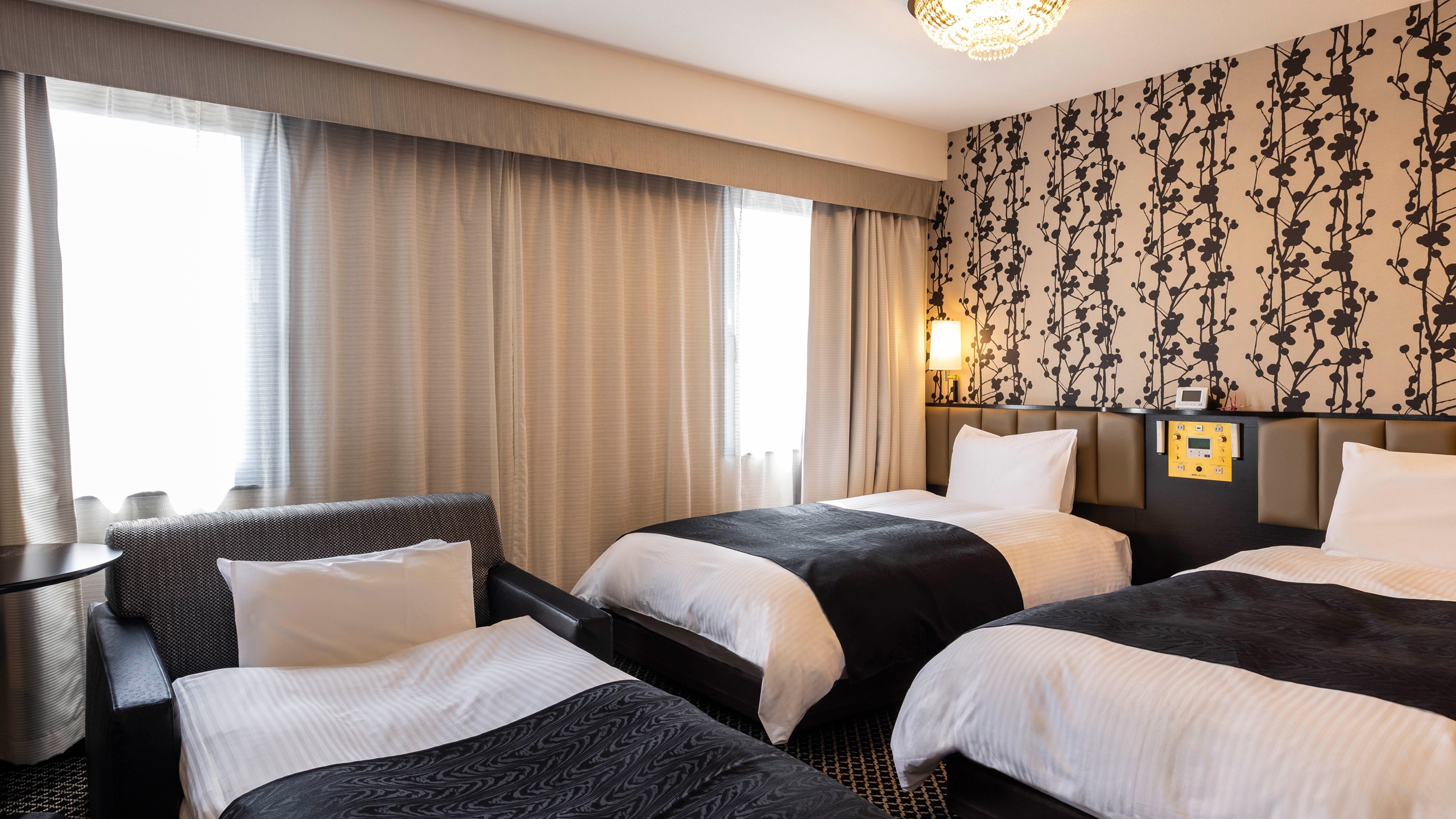 最上階ツインルーム＋エキストラベッド1台