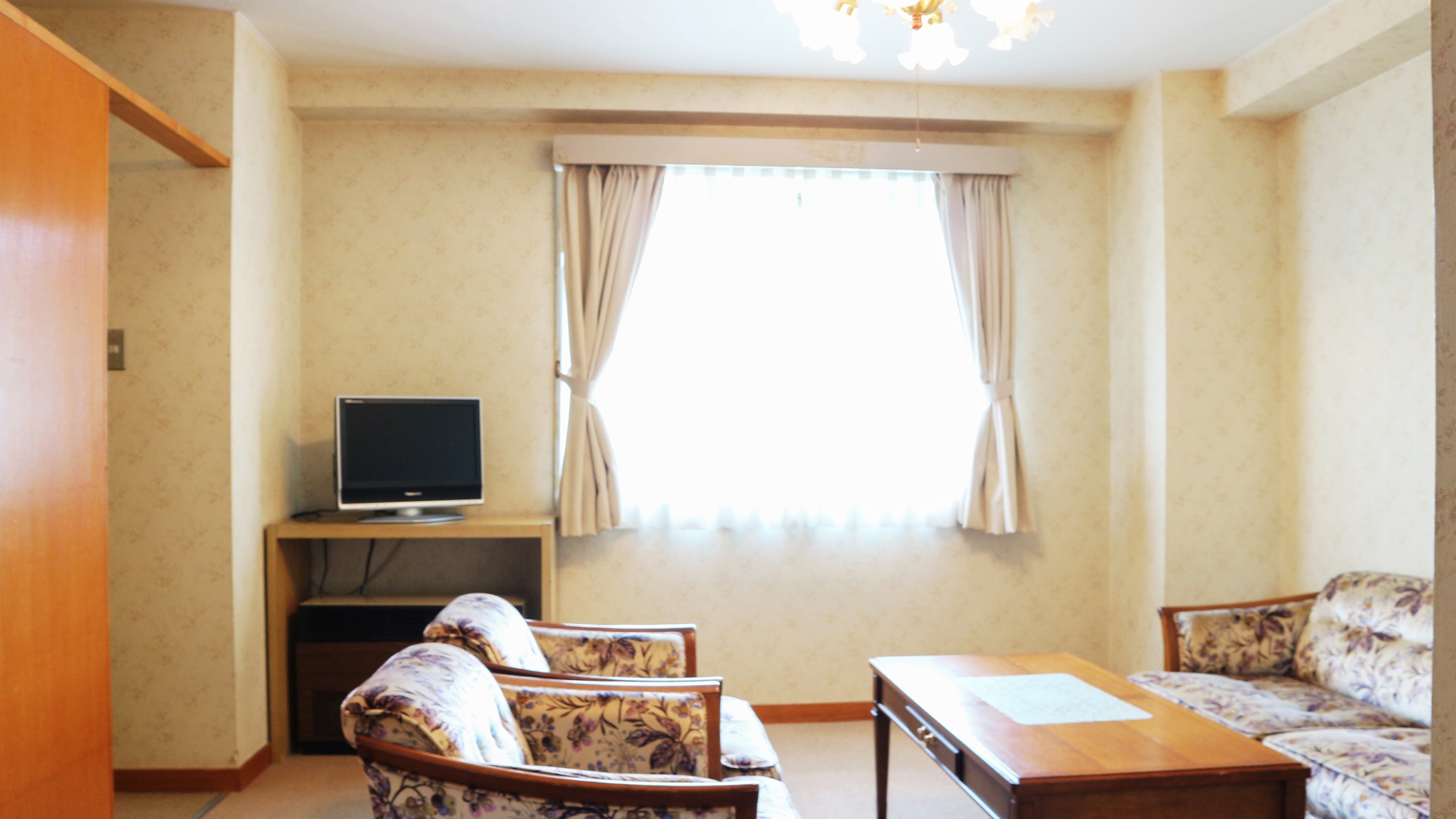 *スイートルーム／思い出に残る特別な時間をお過ごしください