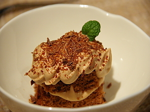 チョコレートケーキ