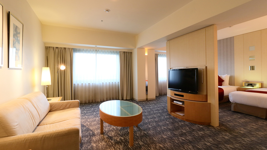 2ダブル　ジュニアスイート　ハイフロア　エアポートビュー（58㎡）