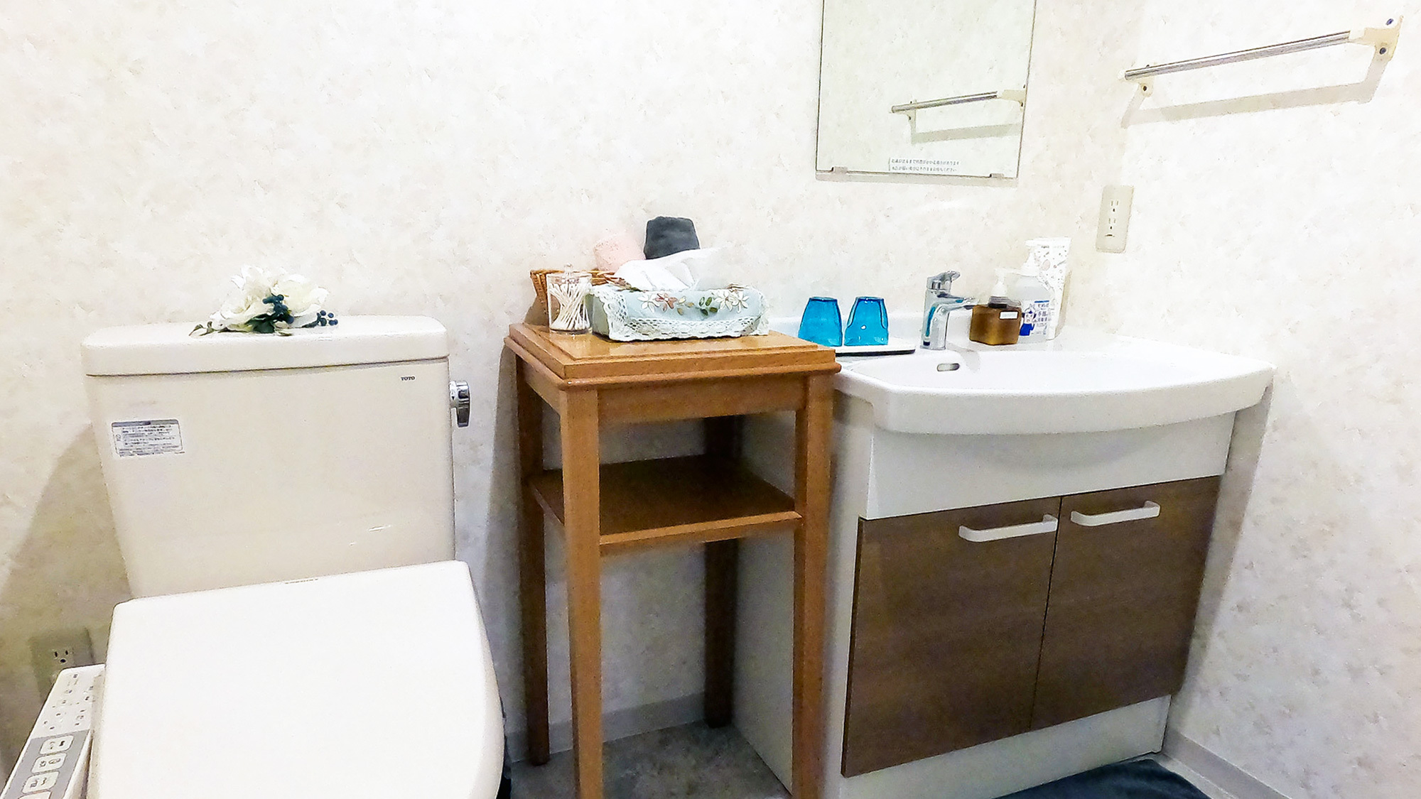 ・【スイートルーム】清潔感◯ スッキリまとまる洗面空間