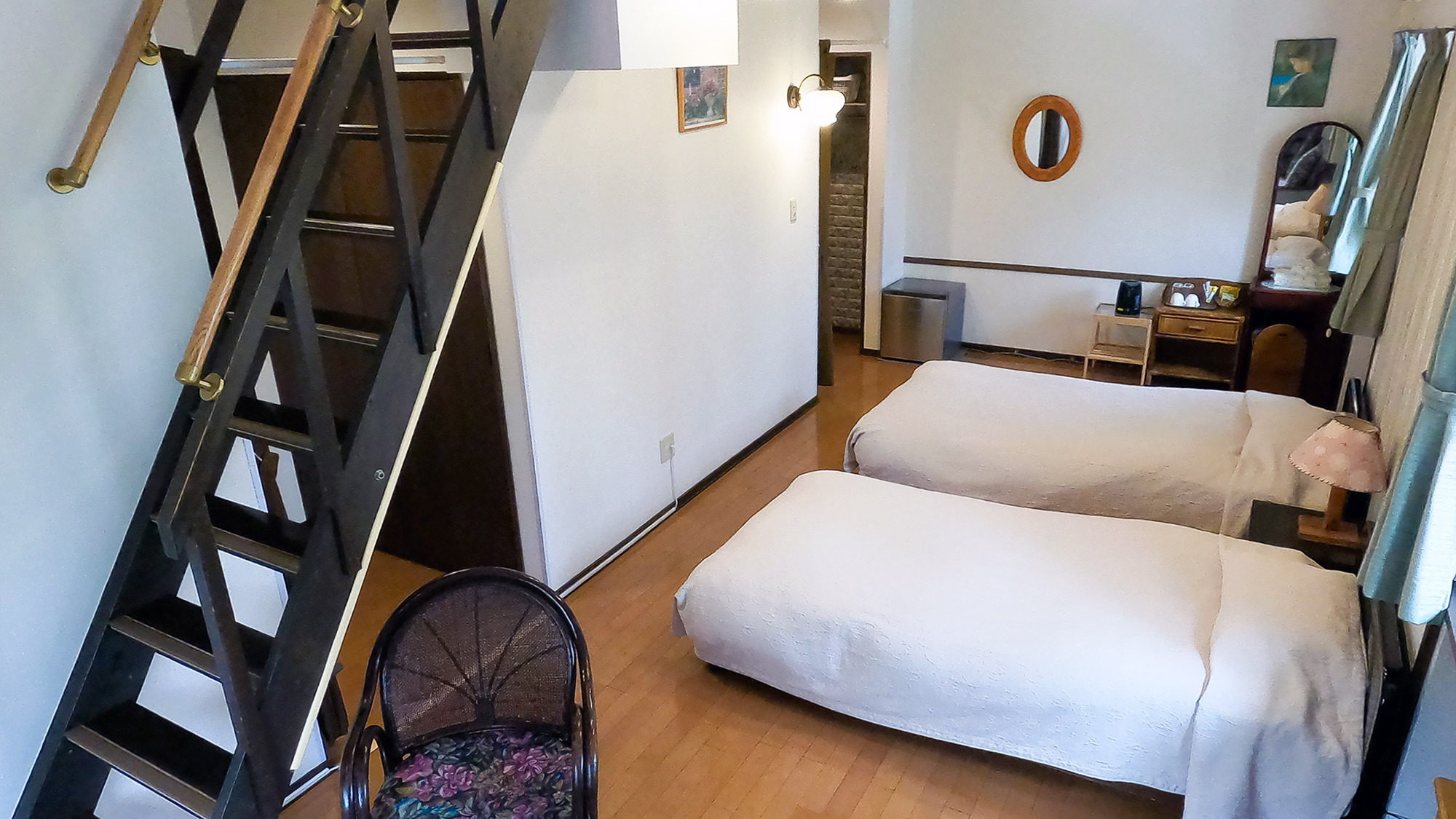 ・【スーペリアルーム】メゾネットで、思い出を共有する旅を