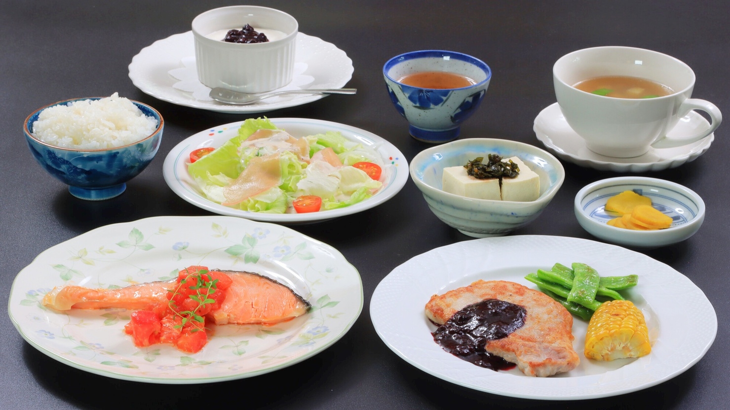 【1泊2食付】季節ごとの美味しいスローフードな夕食♪スタンダードプラン