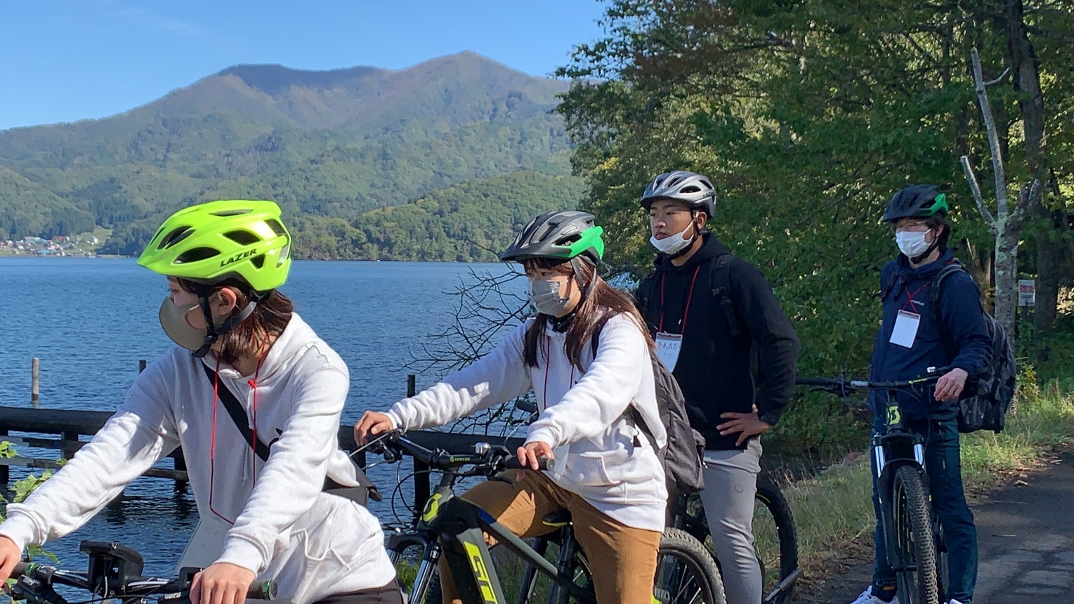 【e-bikeサイクリング】黒姫高原の里山を自転車に乗って巡ろう・ガイド付き（素泊まり）
